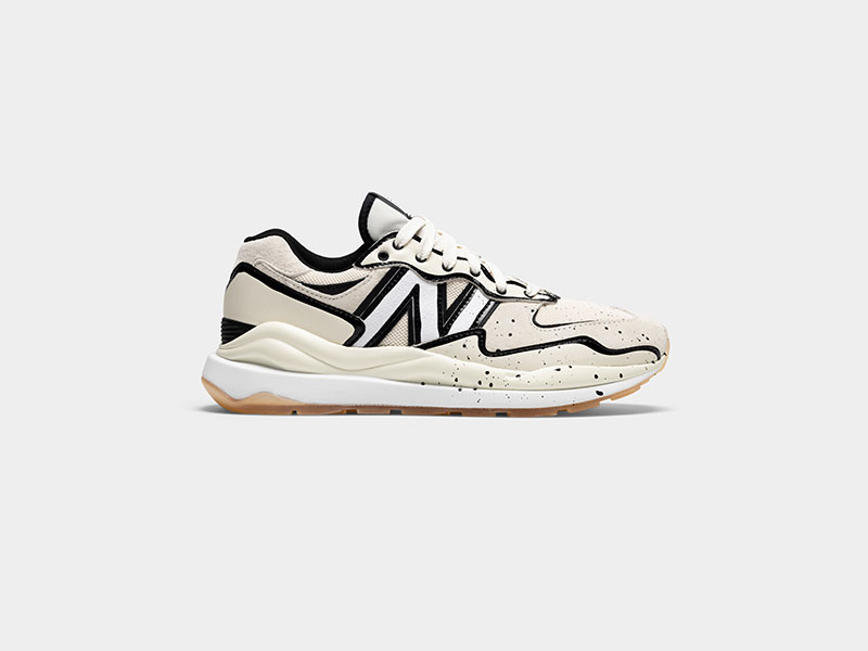 تعاون مميّز بين NEW BALANCE والرسّام والفنّان التشكيلي جوشوا فيدس